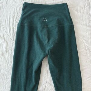 Beyond Yoga Forest Green Leggings